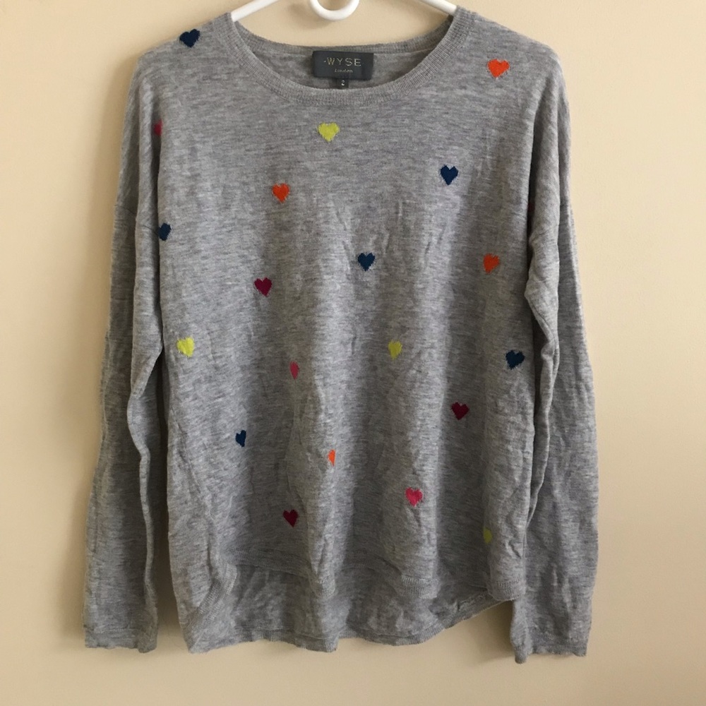 Wyse London Gray Crewneck Sweater with Multicolor Heart Motif